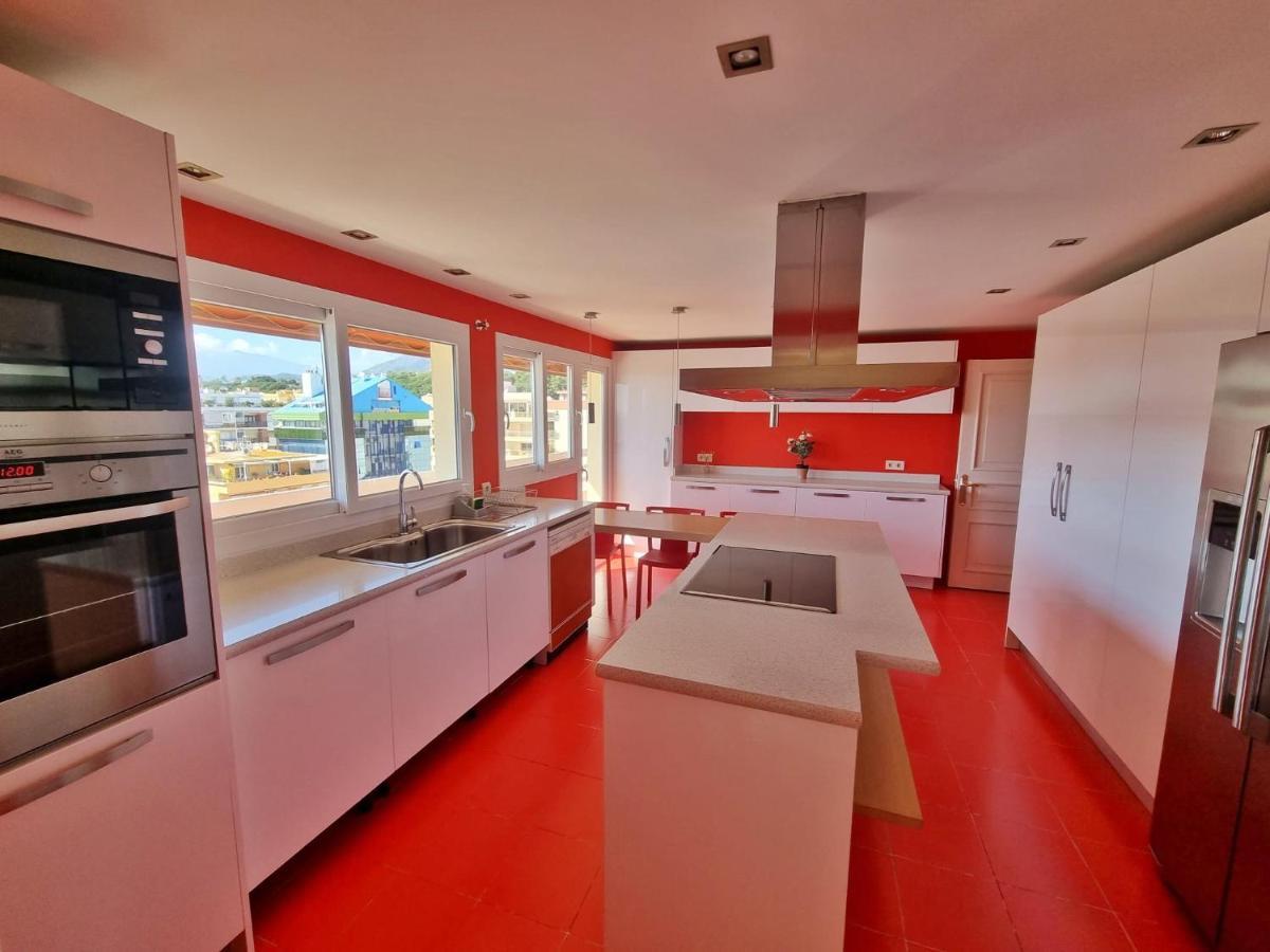 Penthouse With Private Pool, Hot Tub Jacuzzi With Sea Views And Chill-Out Zone, Close To The Sea Marbella Exterior foto